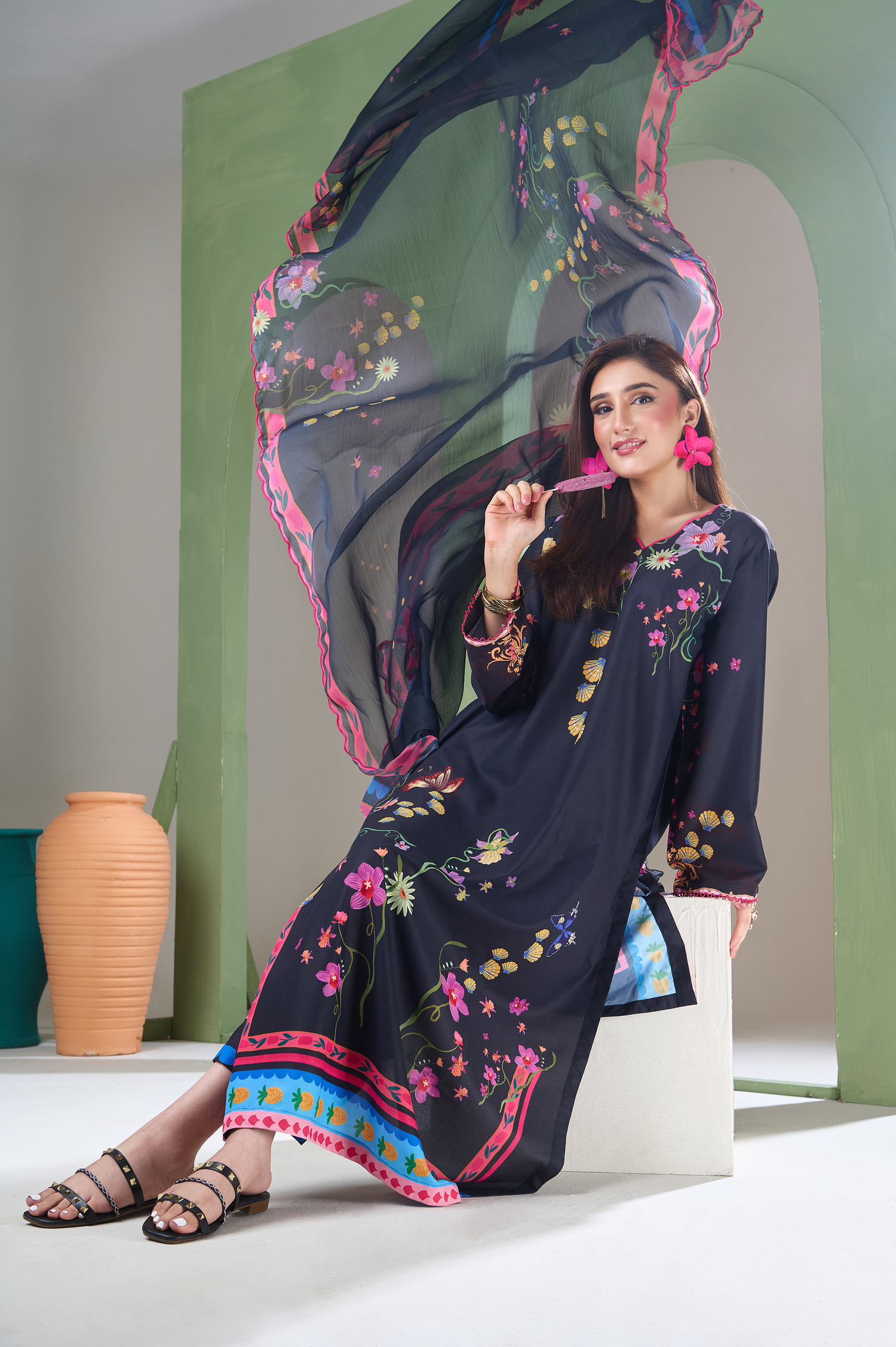 KAFTANS