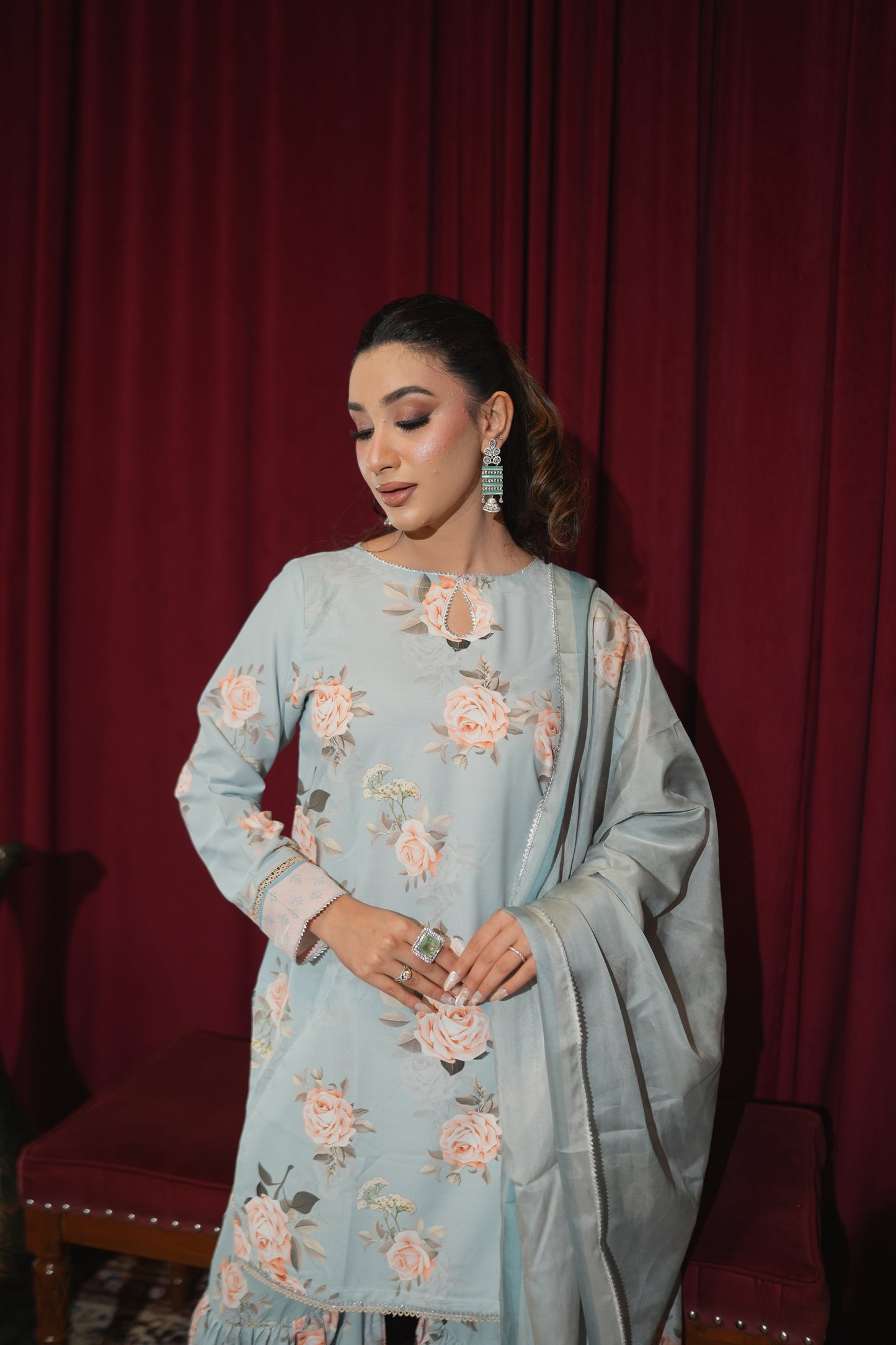 Suno Chanda - Gharara set