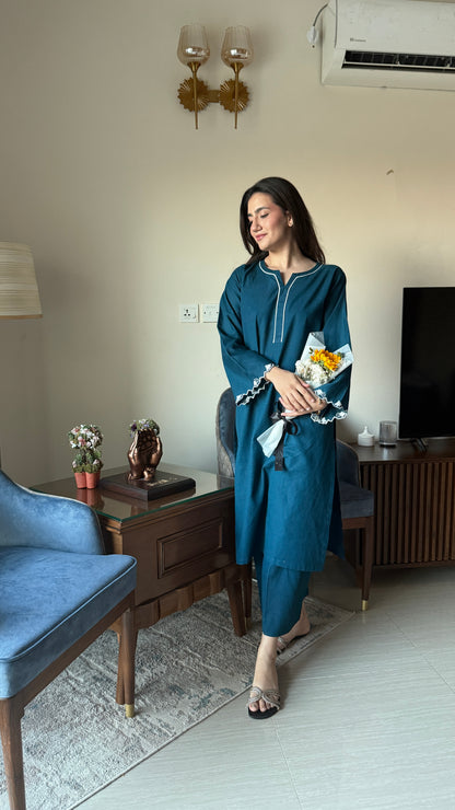 ZINC FROST | Khaddar Edit