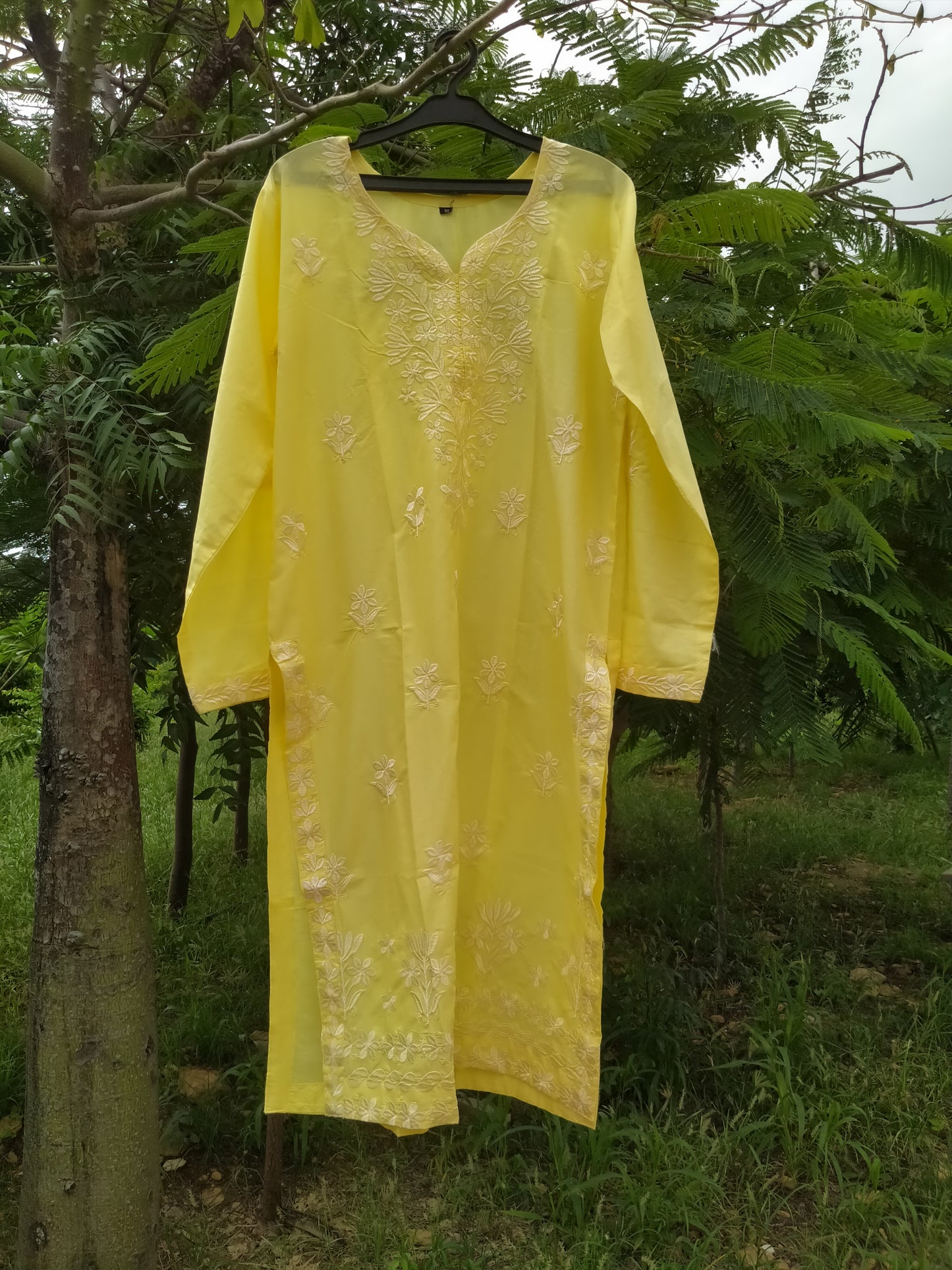 Chikankari kurta