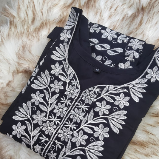 ChikanKari Kurta